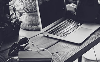 全运会：樊振东、孙颖莎、王楚钦单打“开门红”